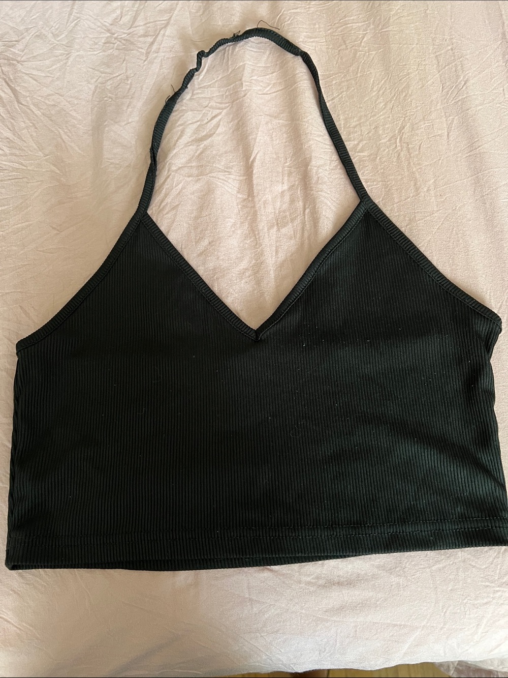 SHEIN Black Ribbed V-Neck Halter Crop Cami